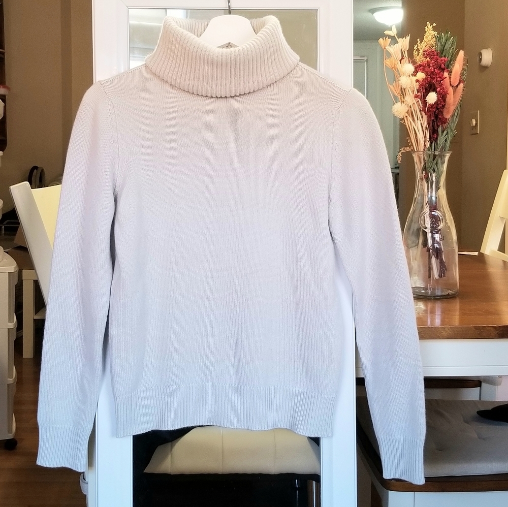Giorgio Armani Cashmere Turtleneck Sweater